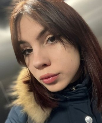 В Москве я живу уже долгое время и знаю, как доставить истинное удовольствие моим клиентам. Мои услуги включают все, что ты можешь себе представить, от нежных эротических массажей до удовлетворения самых скрытых желаний. Я гордая своими положительными отзывами и с удовольствием поделюсь фотографиями, чтобы ты мог убедиться в моей привлекательности. Не теряй время, давай проведем незабываемое время вместе! 💋 Валюша